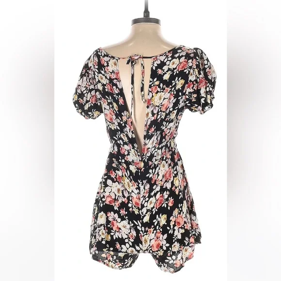 Louna Size medium romper - Picture 2 of 2